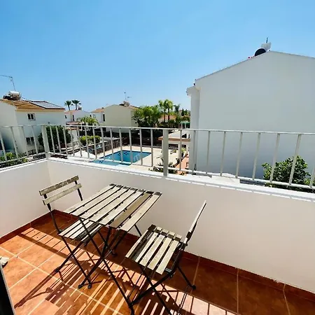 Thaliana Garden 2 Bedroom & Swimming Pool * Agia Napa