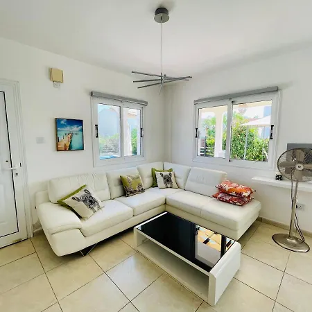 Thaliana Garden 2 Bedroom & Swimming Pool Villa