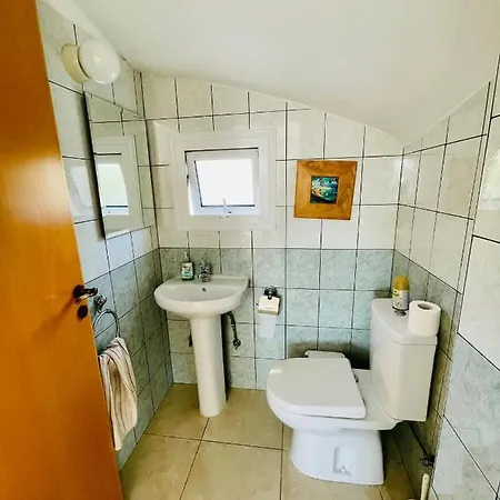 Thaliana Garden 2 Bedroom & Swimming Pool Vilă *